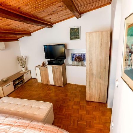 Apartments Pyros Піран Екстер'єр фото