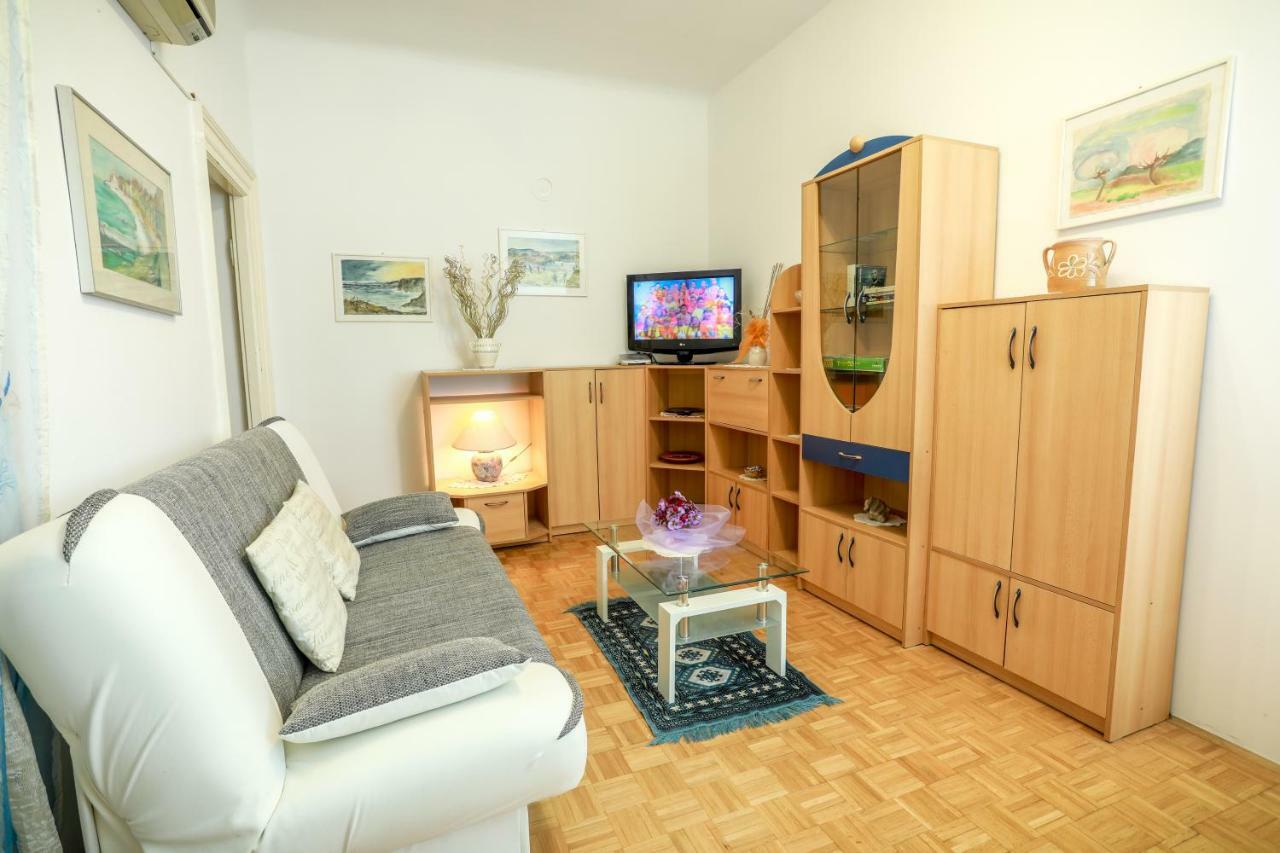 Apartments Pyros Піран Екстер'єр фото